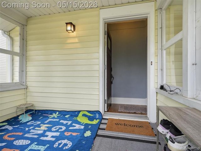 504 S Kenwood Avenue, Royal Oak, MI 48067