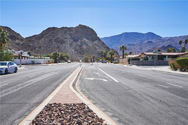 54440 Eisenhower Drive, La Quinta, CA 92253