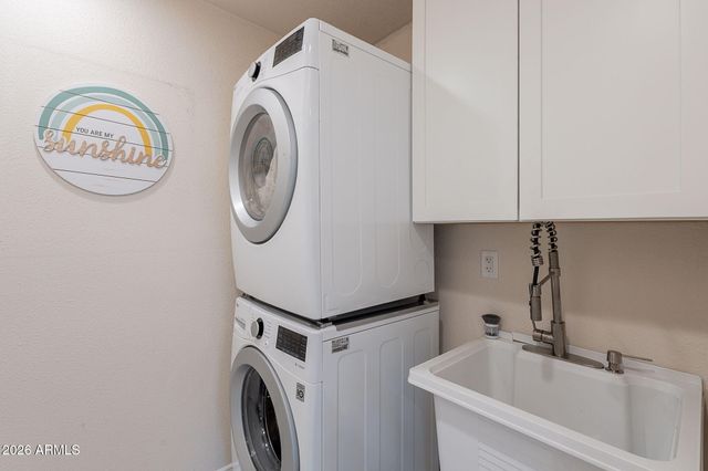 8263 E CYPRESS Street, Scottsdale, AZ 85257