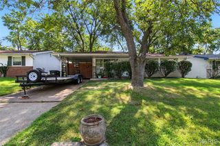 1480 Vesper Drive, Florissant, MO 63031