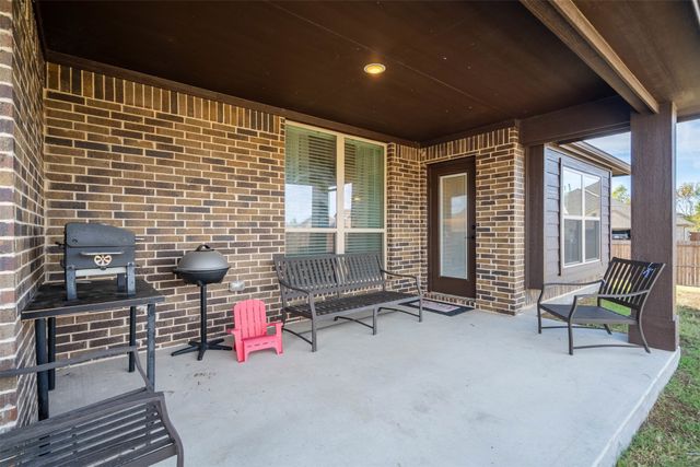 165 Katherine Drive, Forney, TX 75126