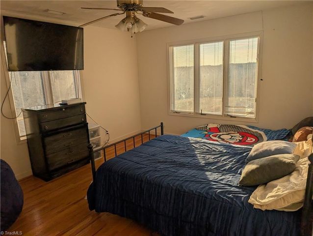 1565 Old Rockford Road, Dobson, NC 27017