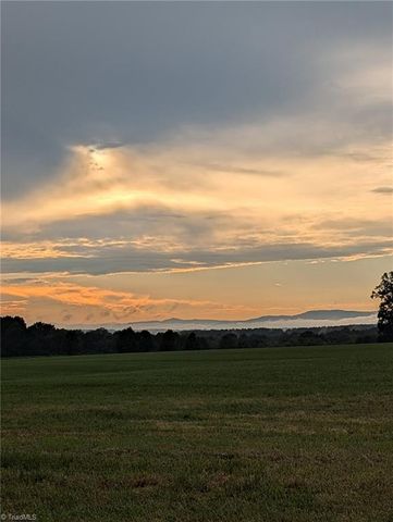 1565 Old Rockford Road, Dobson, NC 27017