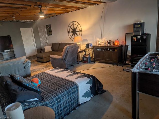 1565 Old Rockford Road, Dobson, NC 27017