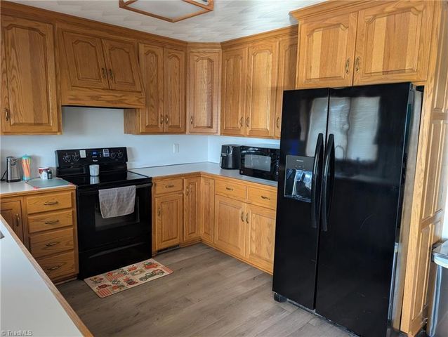 1565 Old Rockford Road, Dobson, NC 27017