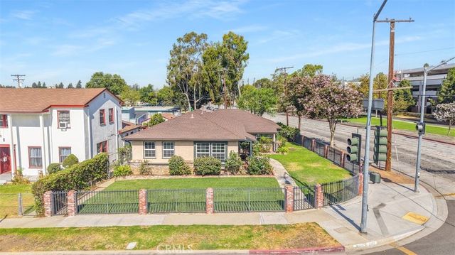 2305 Schoolside, Monterey Park, CA 91754