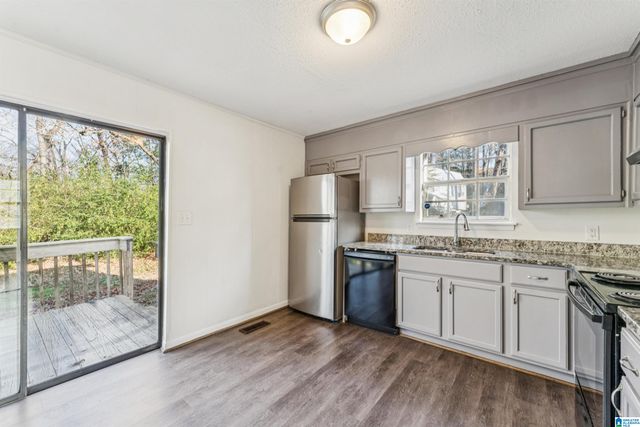 348 17TH AVENUE NW, Center Point, AL 35215