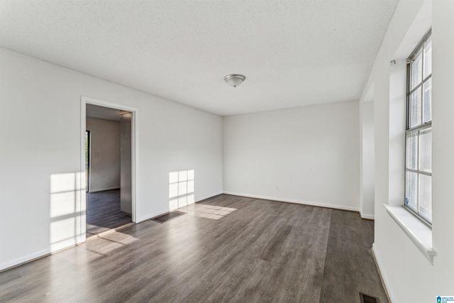 348 17TH AVENUE NW, Center Point, AL 35215