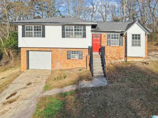 348 17TH AVENUE NW, Center Point, AL 35215