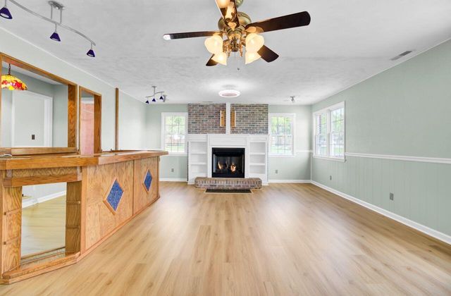 1027 E Recess Road, Hanahan, SC 29410