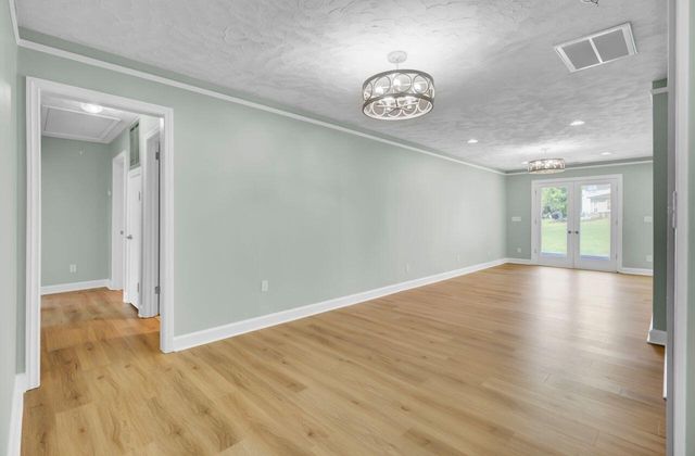 1027 E Recess Road, Hanahan, SC 29410