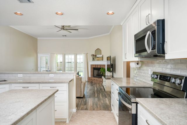 19610 E 49th Place S, Broken Arrow, OK 74014
