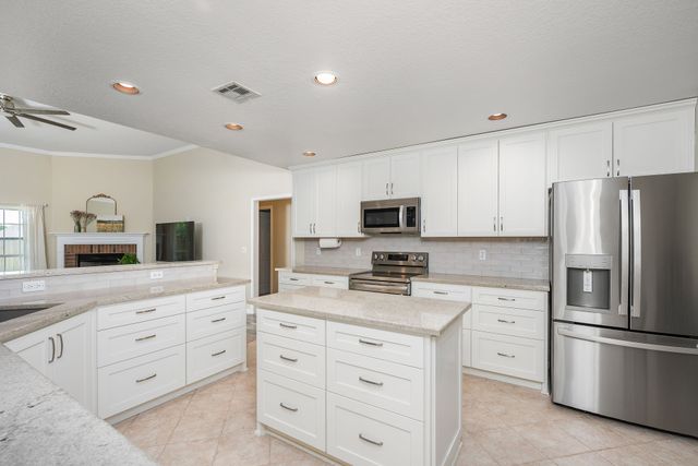 19610 E 49th Place S, Broken Arrow, OK 74014