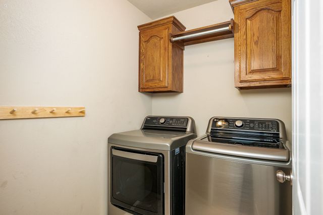 19610 E 49th Place S, Broken Arrow, OK 74014
