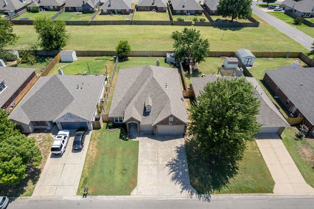 19610 E 49th Place S, Broken Arrow, OK 74014