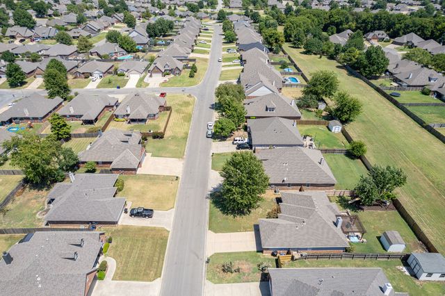 19610 E 49th Place S, Broken Arrow, OK 74014