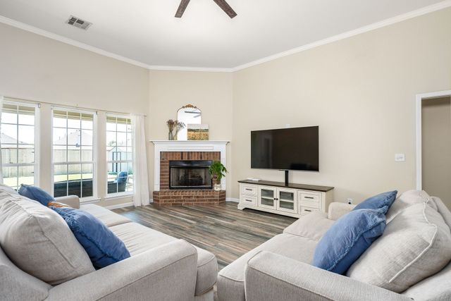 19610 E 49th Place S, Broken Arrow, OK 74014