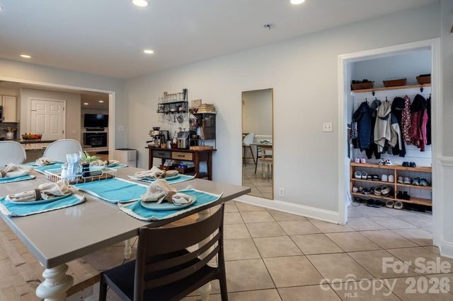 8623 Mcilwaine Road, Huntersville, NC 28078