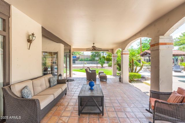 5540 E MERCER Lane, Scottsdale, AZ 85254