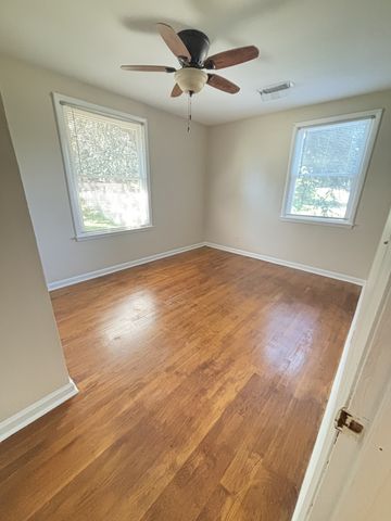 3048 Edgemont Dr, Nashville, TN 37214