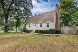 88 Senator, Springfield, MA 01129