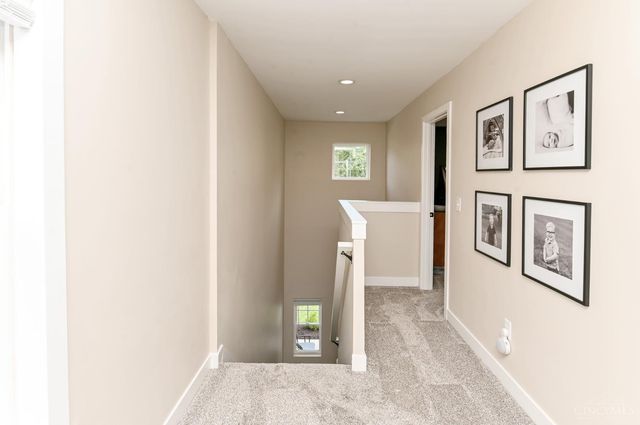 6837 Vinewood Avenue, Columbia Twp, OH 45227