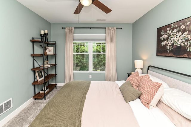 6837 Vinewood Avenue, Columbia Twp, OH 45227