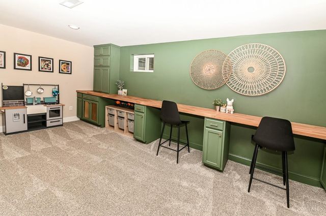 6837 Vinewood Avenue, Columbia Twp, OH 45227