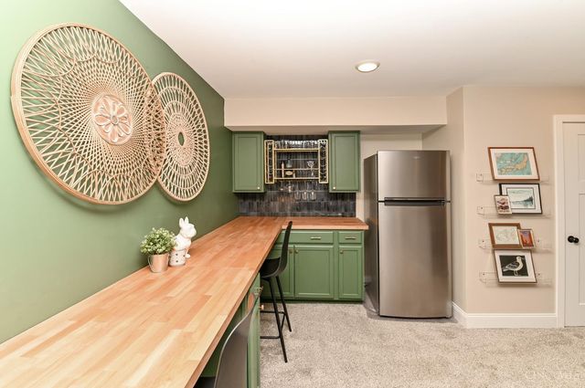 6837 Vinewood Avenue, Columbia Twp, OH 45227