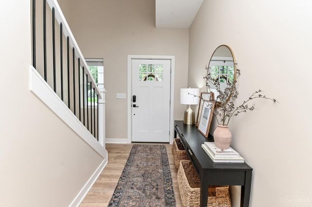 6837 Vinewood Avenue, Columbia Twp, OH 45227