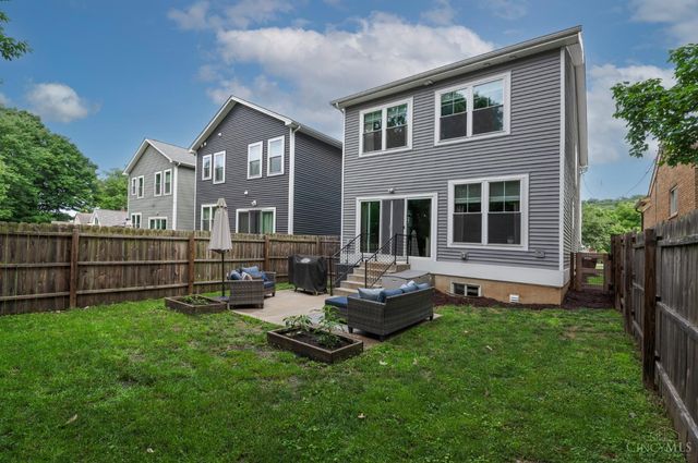 6837 Vinewood Avenue, Columbia Twp, OH 45227