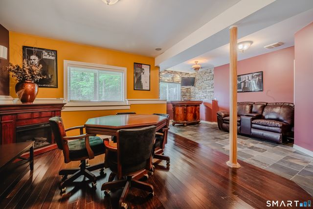159 Bradford Walk 159, New Britain, CT 06053