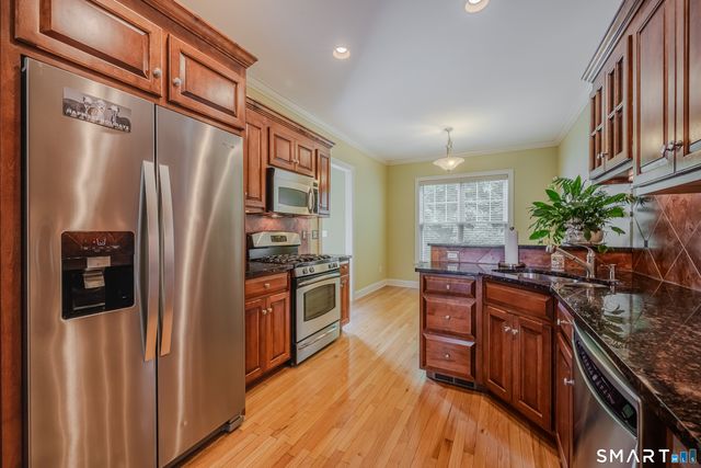 159 Bradford Walk 159, New Britain, CT 06053