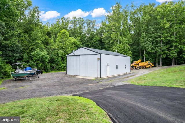 970 LOWER PINDELL RD, Lothian, MD 20711