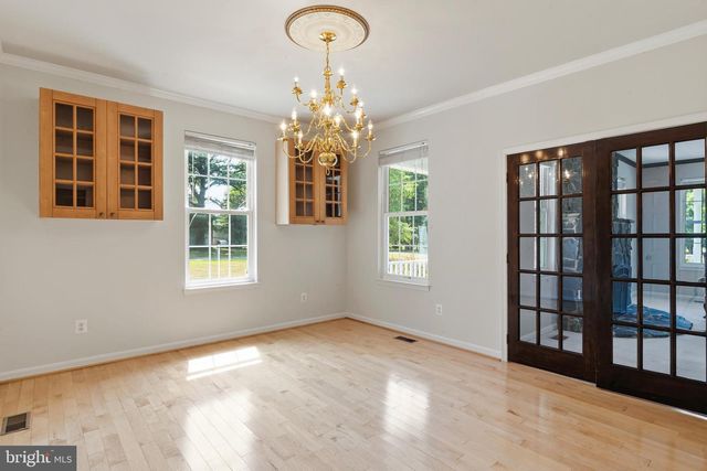 970 LOWER PINDELL RD, Lothian, MD 20711