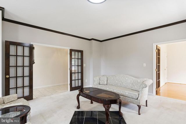 970 LOWER PINDELL RD, Lothian, MD 20711