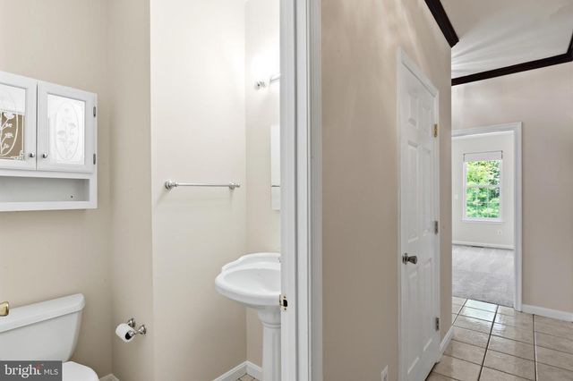 970 LOWER PINDELL RD, Lothian, MD 20711