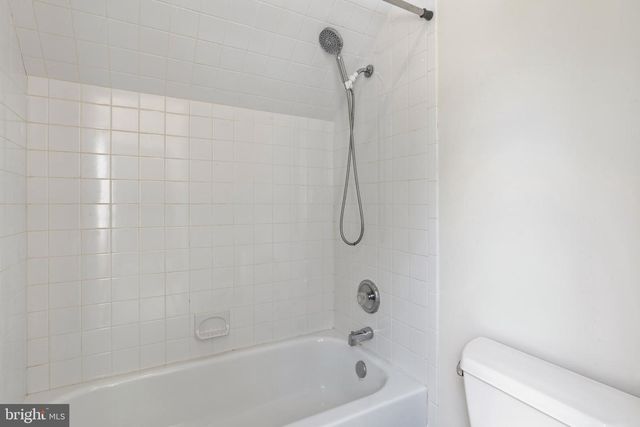 970 LOWER PINDELL RD, Lothian, MD 20711