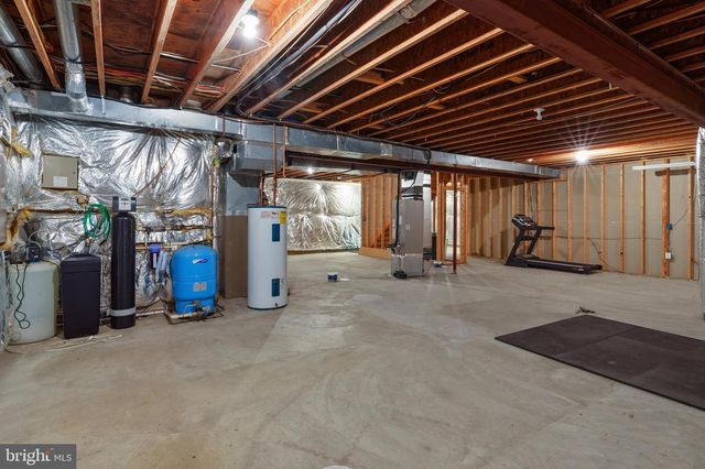 970 LOWER PINDELL RD, Lothian, MD 20711