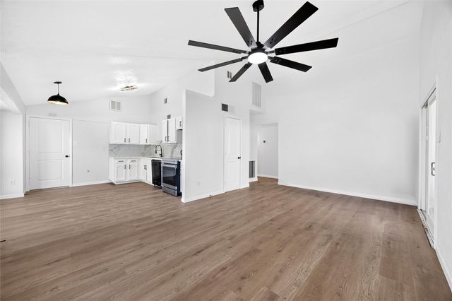 24114 Four Sixes Lane, Hockley, TX 77447
