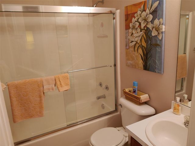 1360 NE 26th Street, Paris, TX 75460