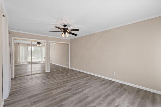 7047 Bissonnet Street 68, Houston, TX 77074