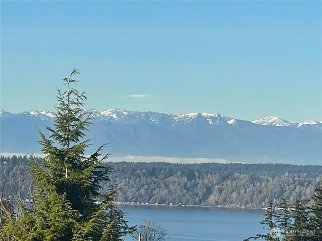 4611 76th Street SW, Mukilteo, WA 98275