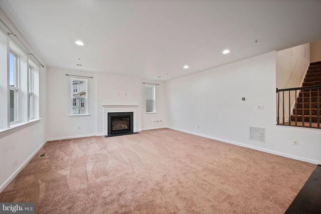 340 DALEVIEW DR, Glen Burnie, MD 21060