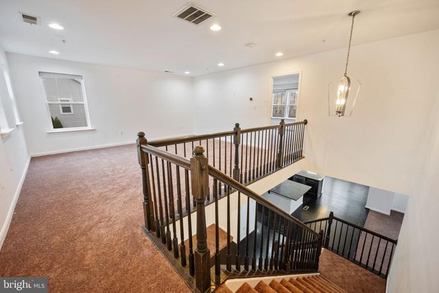 340 DALEVIEW DR, Glen Burnie, MD 21060