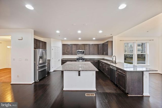 340 DALEVIEW DR, Glen Burnie, MD 21060