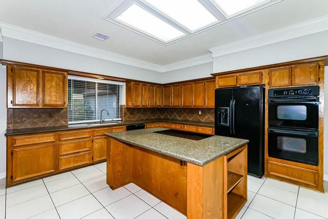 2657 Concord Drive, League City, TX 77573