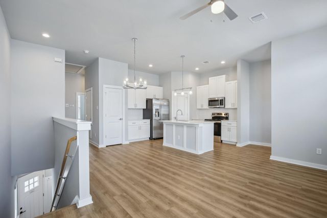 5751 Spring Stuebner Rd, Spring, TX 77389