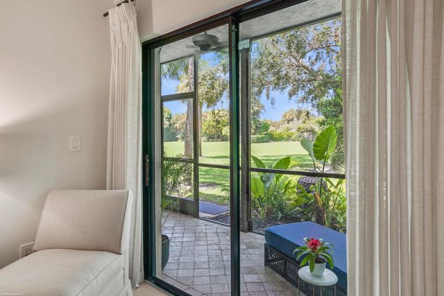 13334 Polo Club Road 228, Wellington, FL 33414