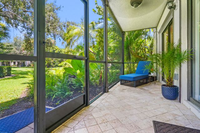13334 Polo Club Road 228, Wellington, FL 33414